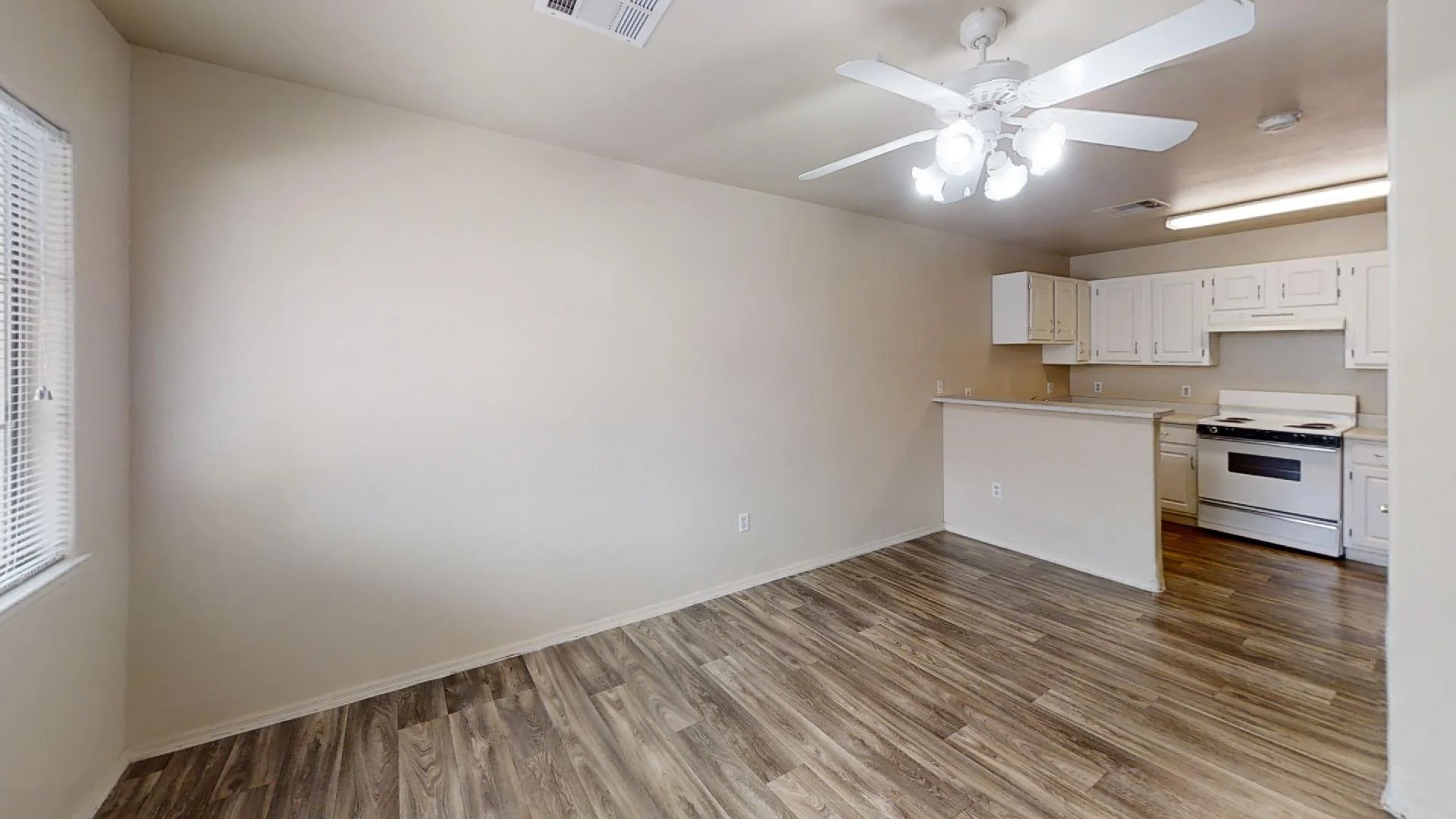 Sunrise Senior Sunrise Senior - Corner, Interior Design, Indoors