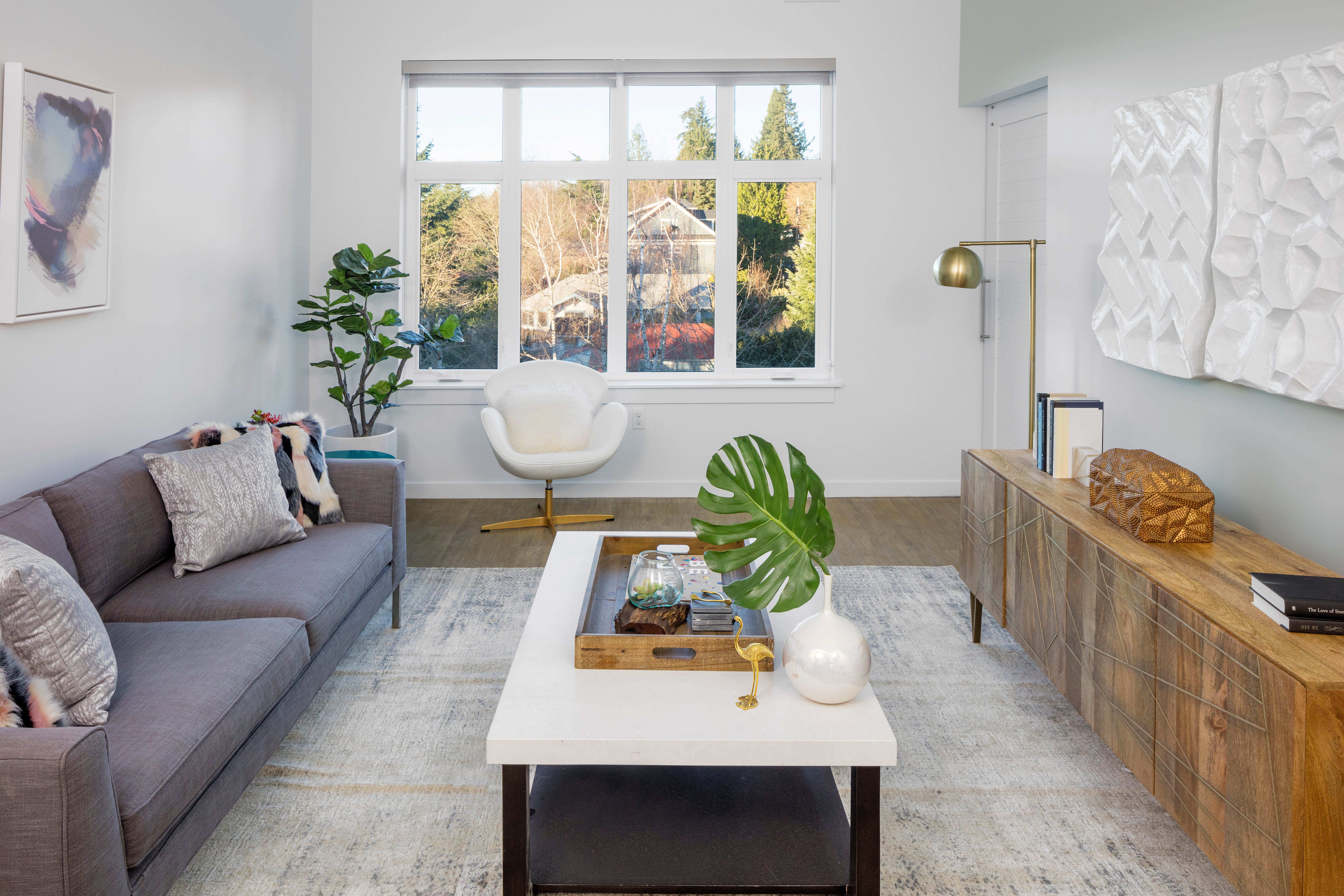 Urban Asset Advisors - Room