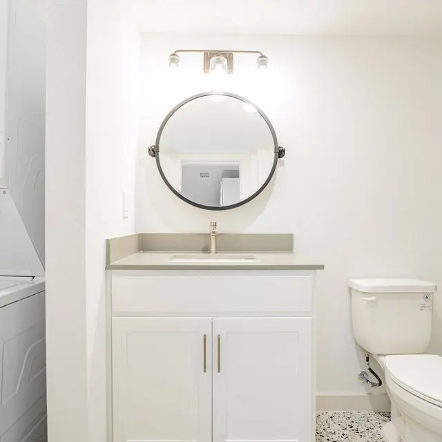 Two Fountains at Bishop Ridge - Device, Washer, Sink