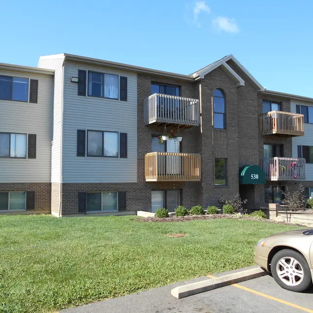 Harbour Cove - City, Condo, Apartment Building