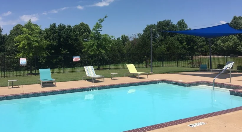 Keystone Crossing - Building, Villa