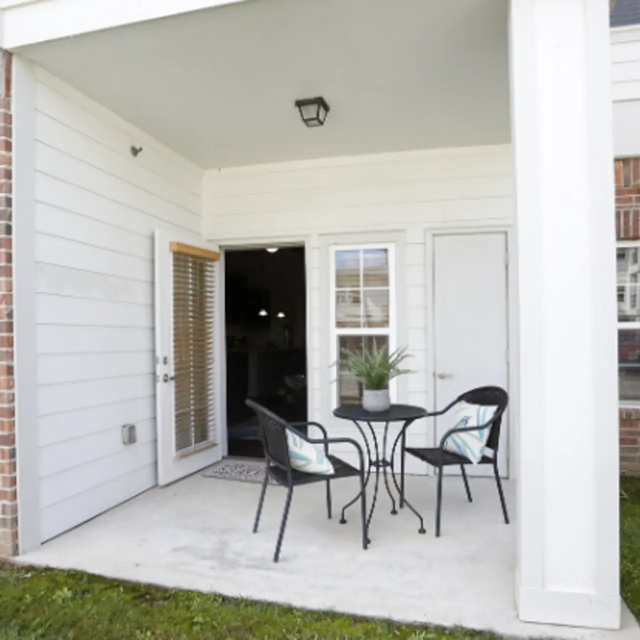 Villa Broussard I and II - Chair, Furniture