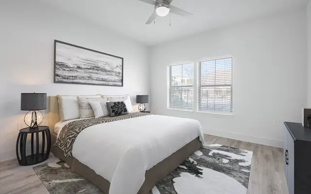 Interior of Azure Carnes Crossroads Apartments in Summerville SC - Home Decor, Interior Design, Corner