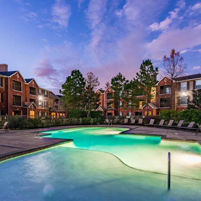 SYNC at Sienna Plantation - Building