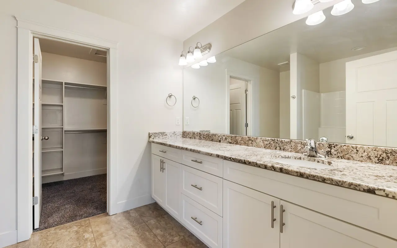 The Cove at Pleasant View The Cove at Pleasant View - Corner, Sink, Sink Faucet