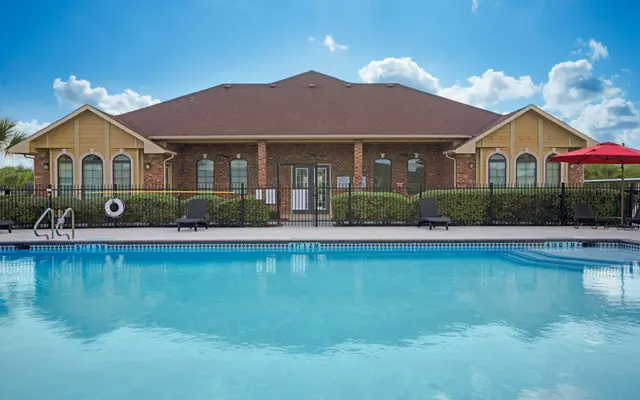 Champion Homes at Canyon Creek - Pool