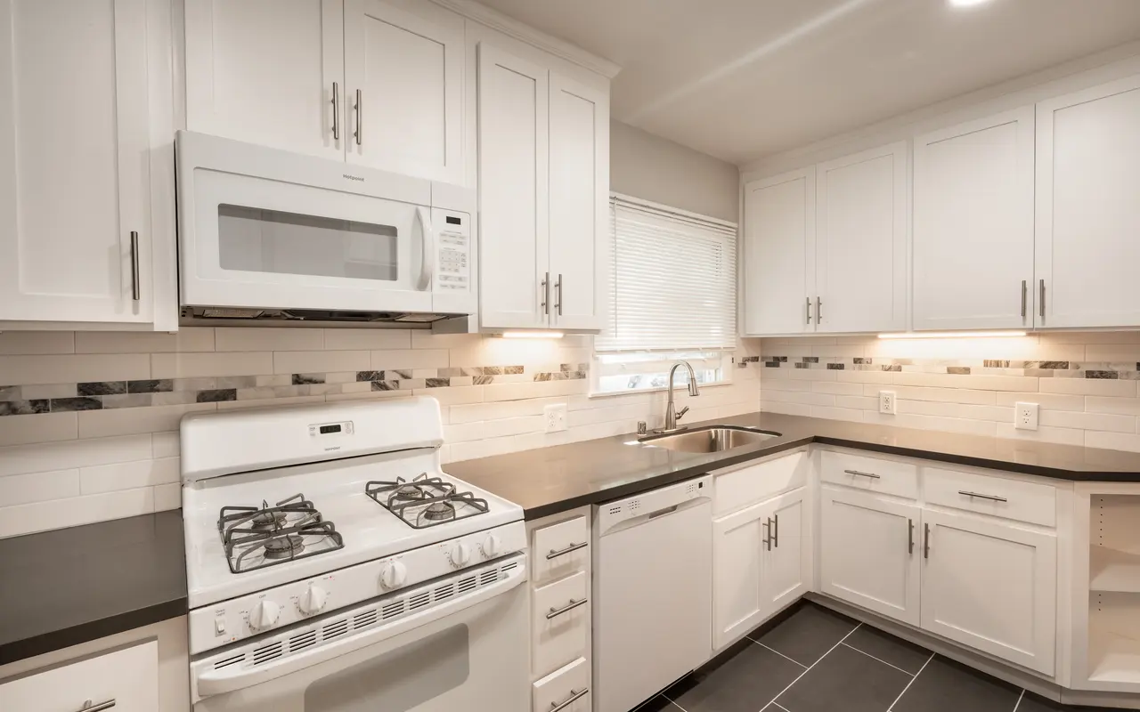 Fountain Gardens - Indoors, Kitchen, Interior Design