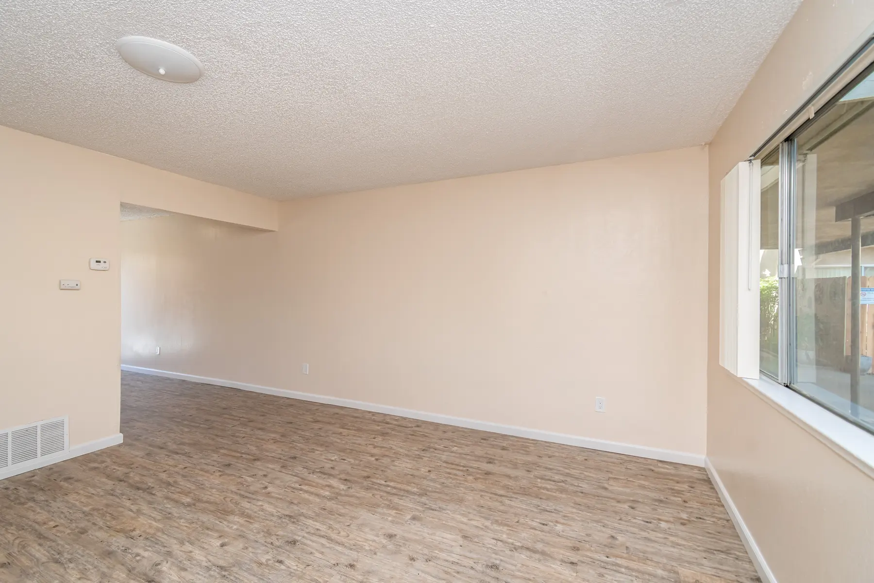 Oak Hill Townhomes - Corner, Floor, Flooring