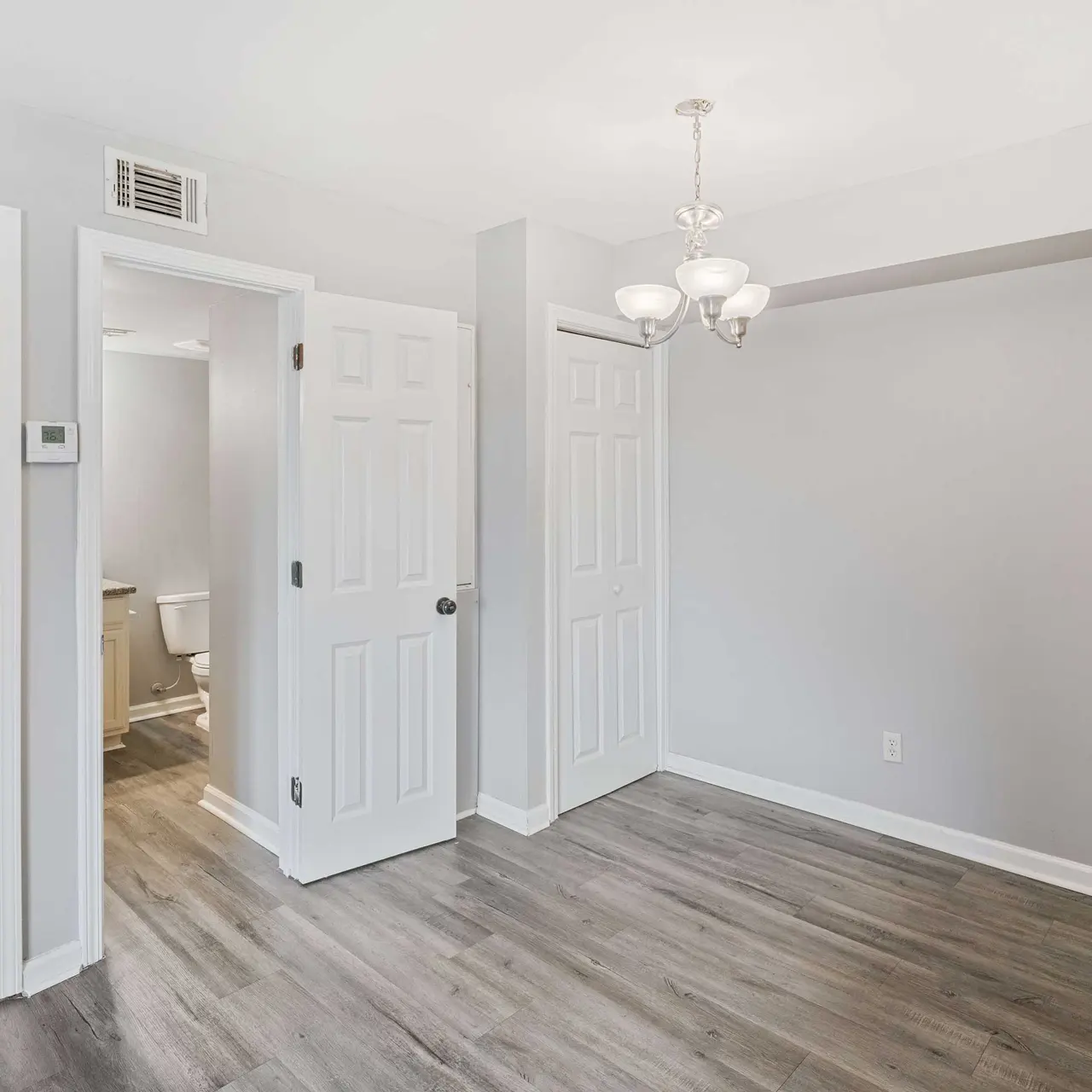 Haltere at New Orleans - Indoors, Interior Design, Floor