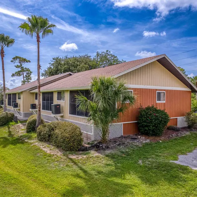 Park at Chelsea - Cottage, House, Housing