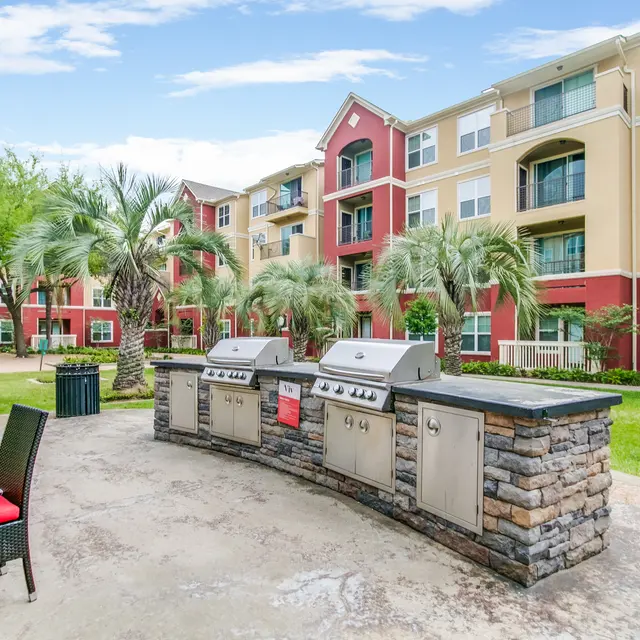 Baron Corporate Website - Chair, Building, Housing