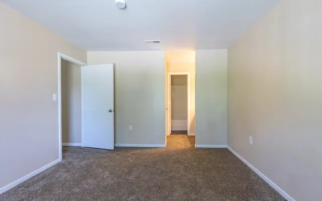 Park at Walkers Landing - Corner, Floor, Flooring