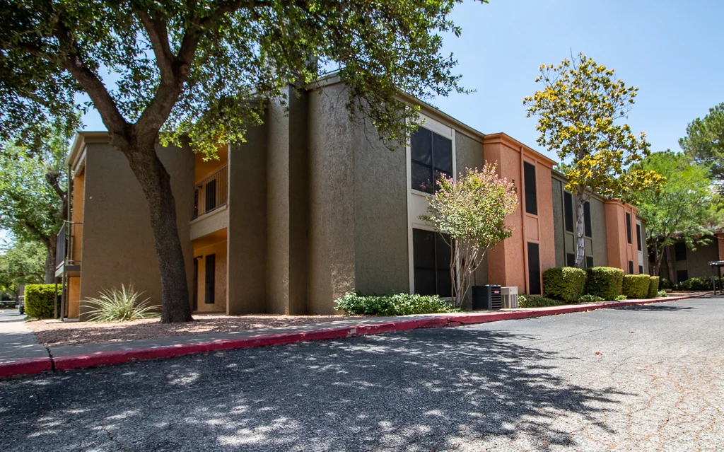 Sunset Apartments - Building, Plant