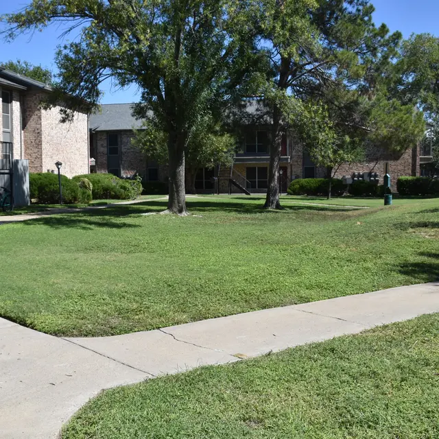 Holly Apartments - Grass, Lawn, Backyard