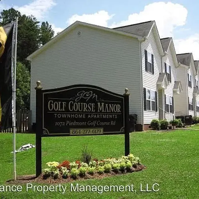 Golf Course Manor - Neighborhood, Grass, Suburb