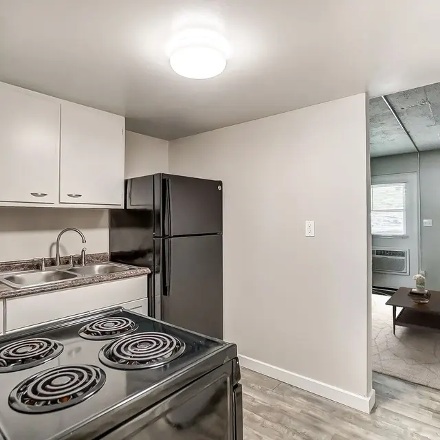 Oaks of Newport - Indoors, Kitchen, Interior Design
