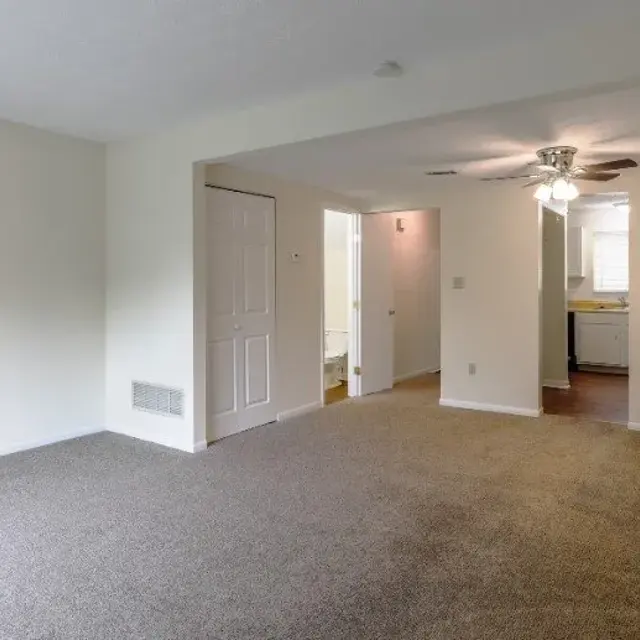 The Hill Apartments - Corner, Floor, Appliance