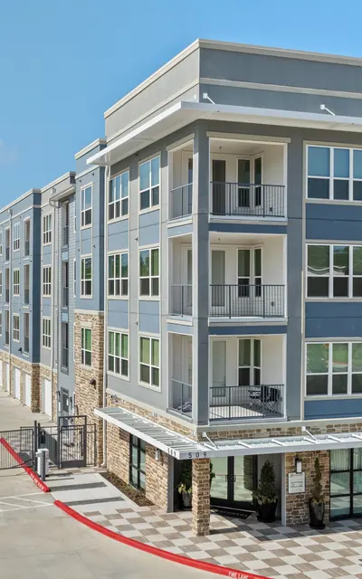 Neuhaus Apartments - City, Condo, Housing