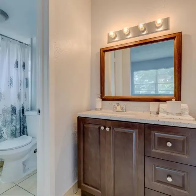 Lake House Apartments - Corner, Indoors, Interior Design