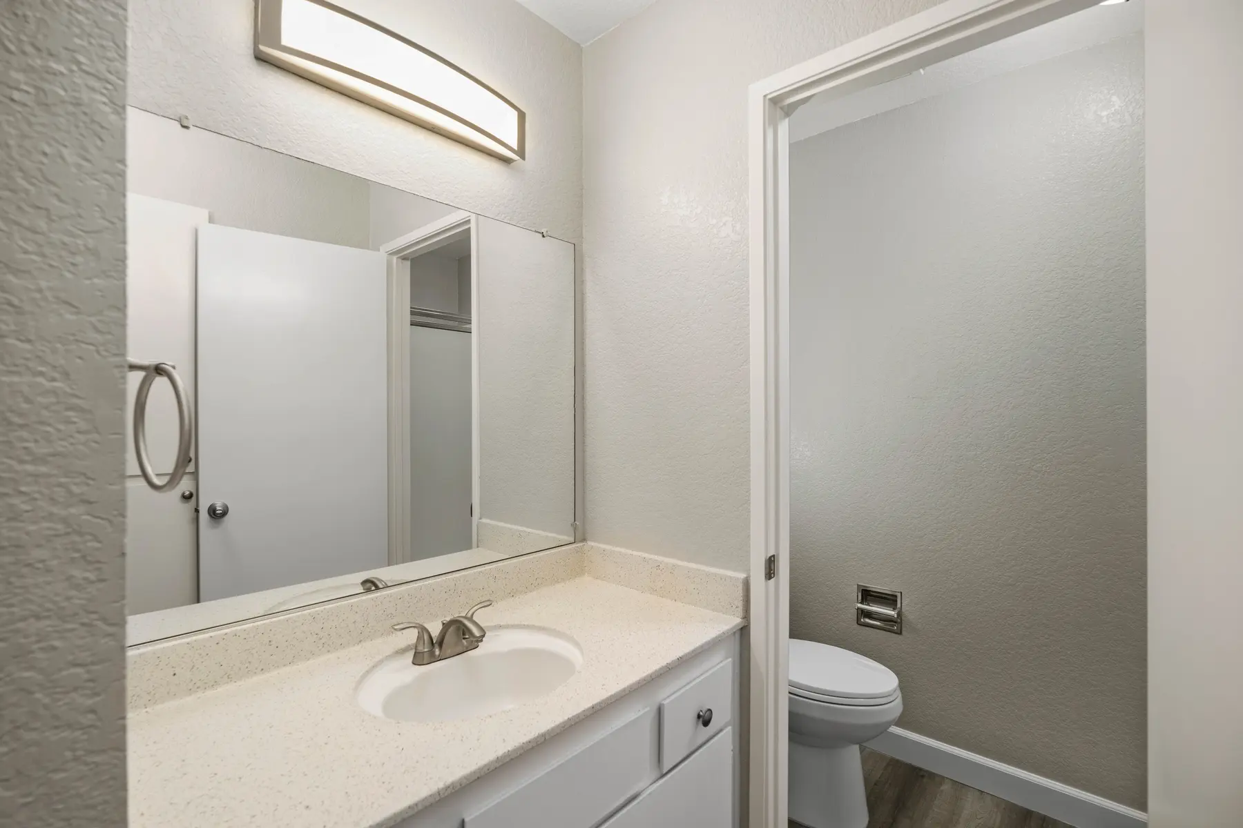 Crestview Townhomes - Corner, Sink, Sink Faucet
