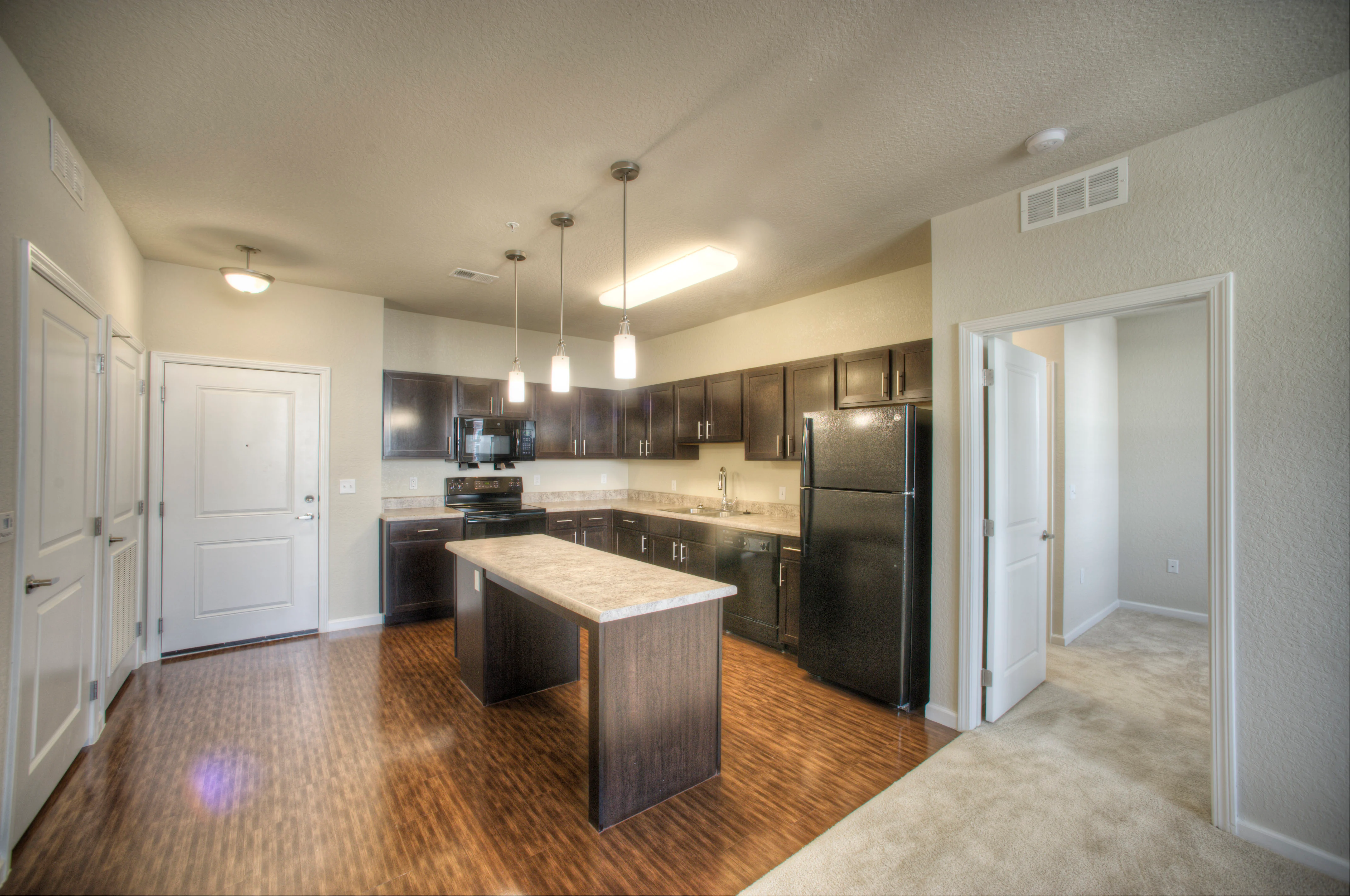 Kenwood Place Apartments - Floor, Flooring, Corner