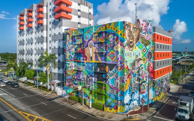 Pinnacle Park Apartments - City, Urban, Building