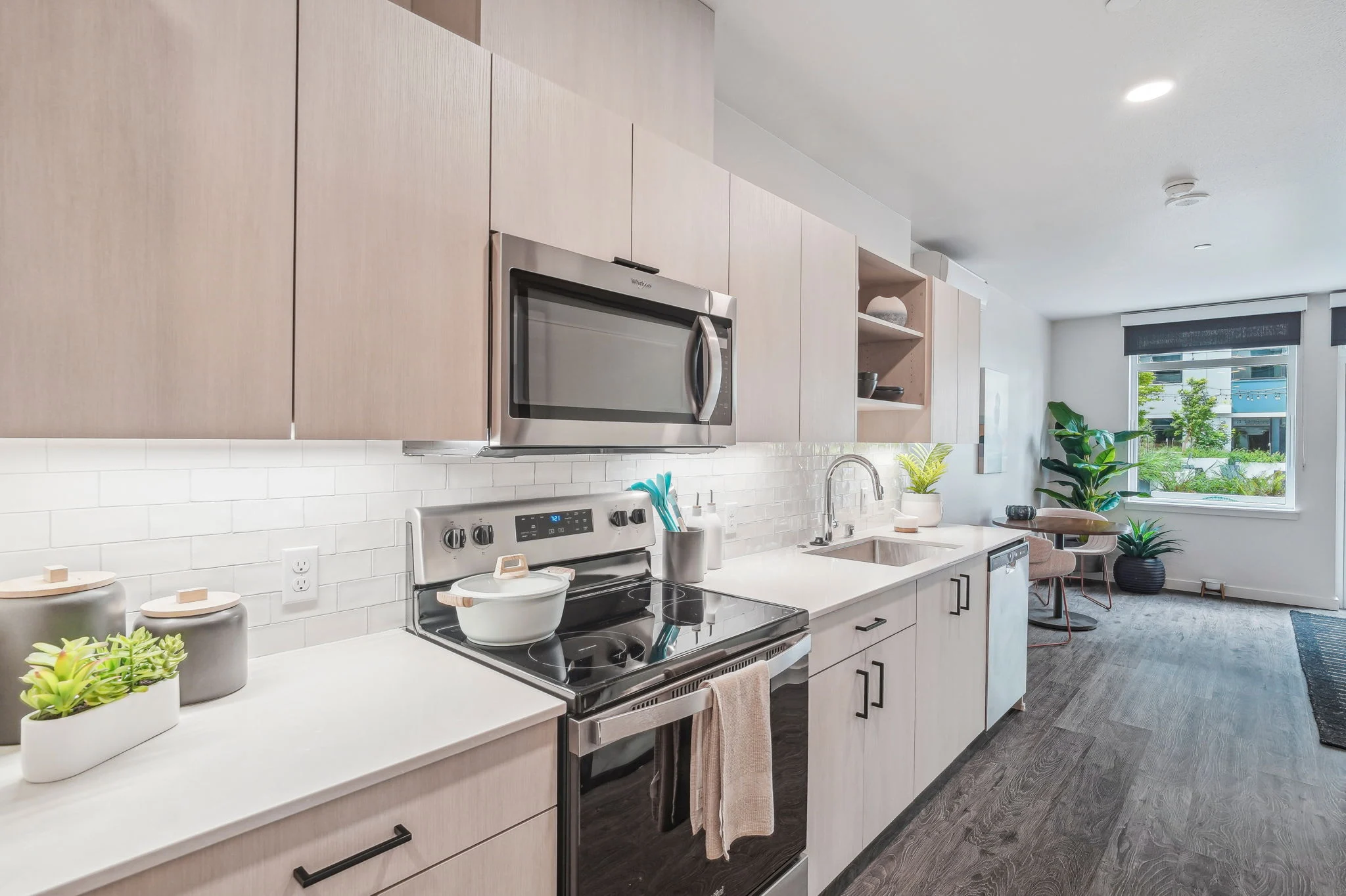 Vicino - Indoors, Interior Design, Kitchen