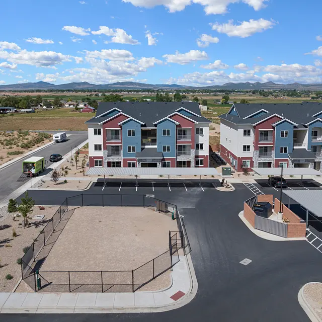 Cascade Springs Apartments - Building, Suburb, Outdoors