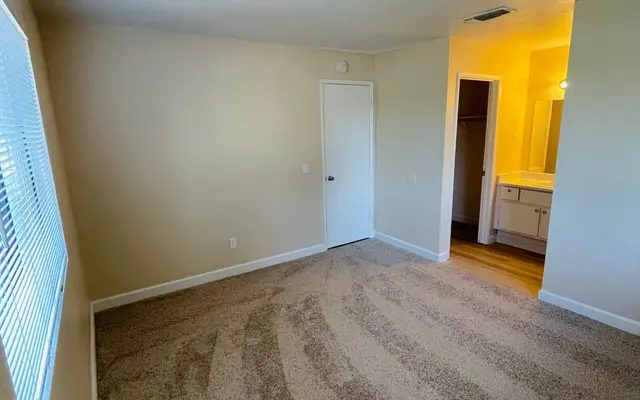 Sandalwood Place - Floor, Flooring