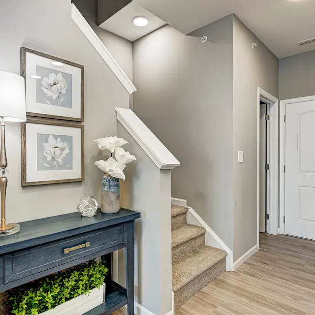 Preserve on Blue Road - Indoors, Foyer, House