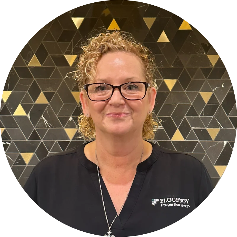 Neuhaus Apartments - Photography, Blonde, Person