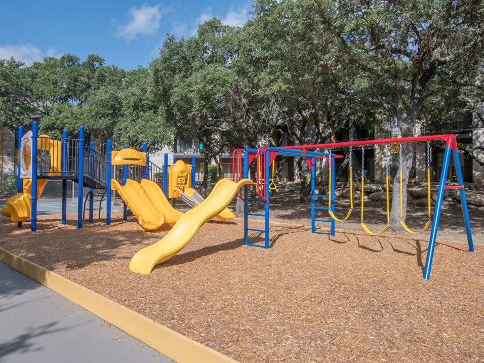 Blair@Bitters - Play area