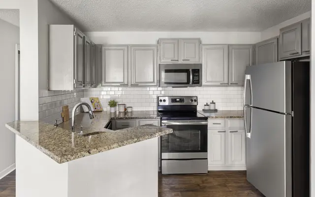 Bay Club - Indoors, Interior Design, Kitchen