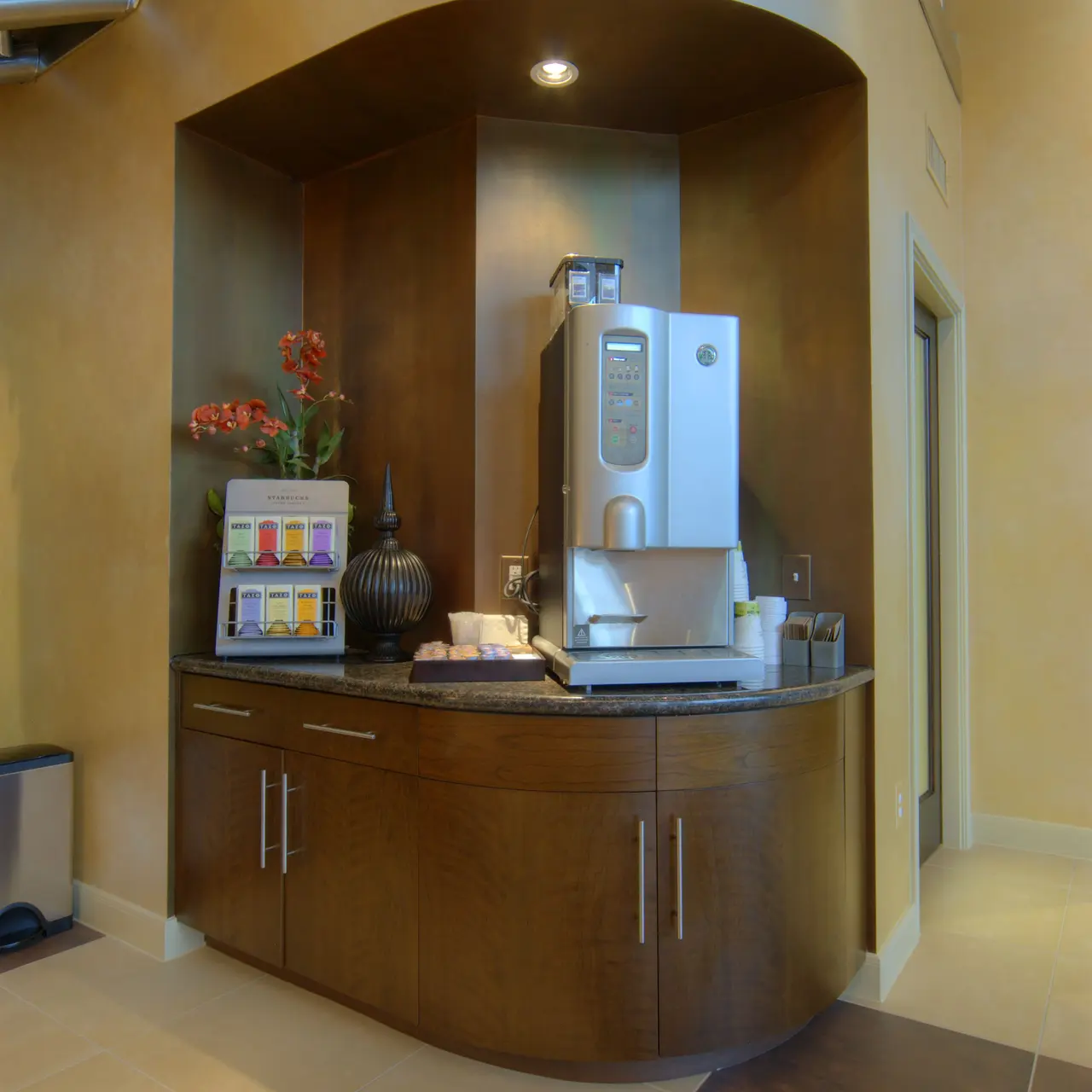 North Post Oak Lofts - Furniture