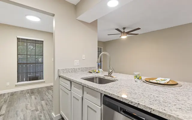 Oak Glen - Indoors, Interior Design, Sink