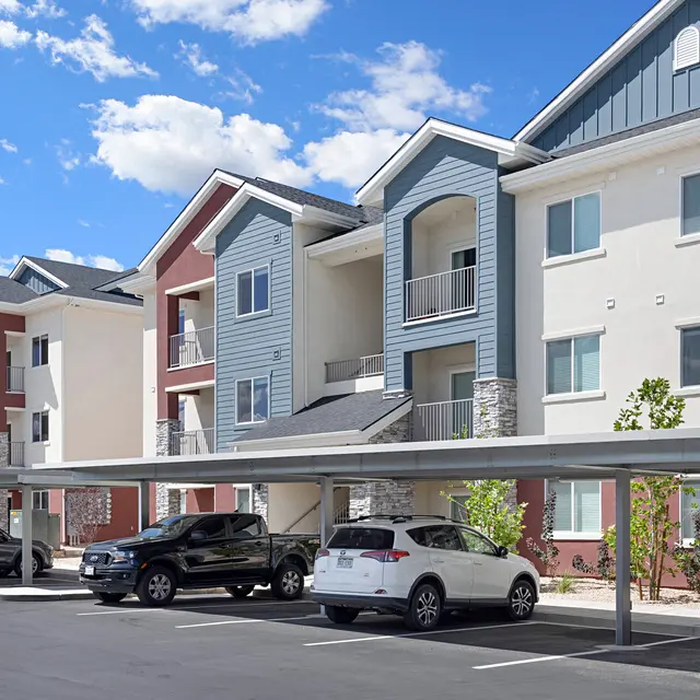 Cascade Springs Apartments - Housing, City, Car