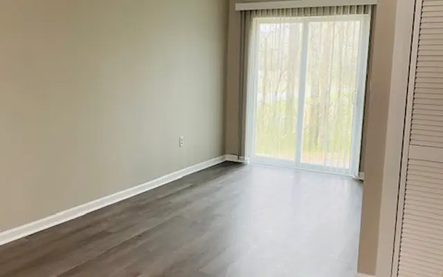 Bridgeport Apartments - Floor, Home Decor, Flooring