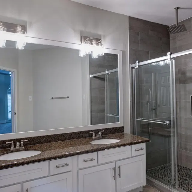 Miramar Townhomes - Indoors