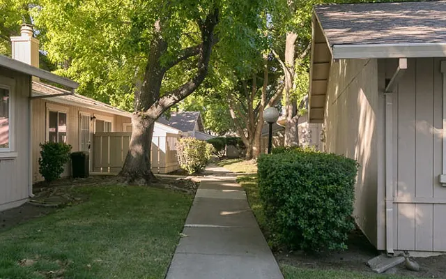 Riverbelle Park - House