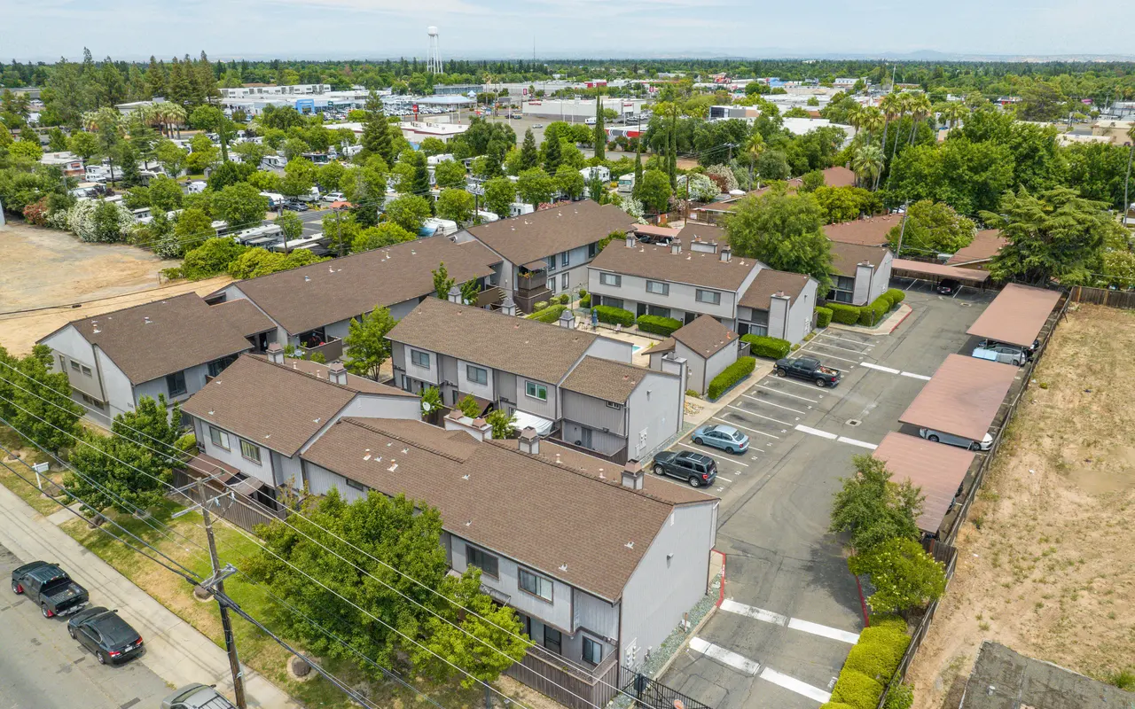 Datewood Apartments - Outdoors, Architecture, Building