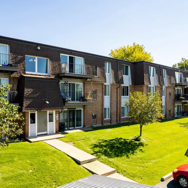 Greens Lake Apartments - Exterior
