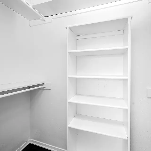 Townview - Malakoff Townview - Malakoff - Shelf, Closet, Cupboard