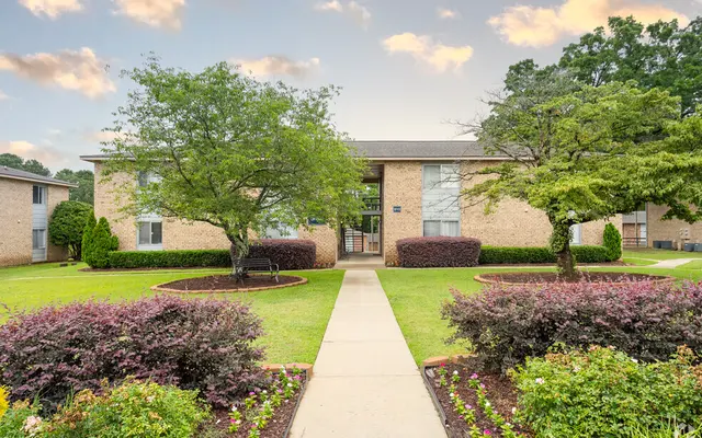 Amora West Amora West - Grass, Neighborhood, Vegetation