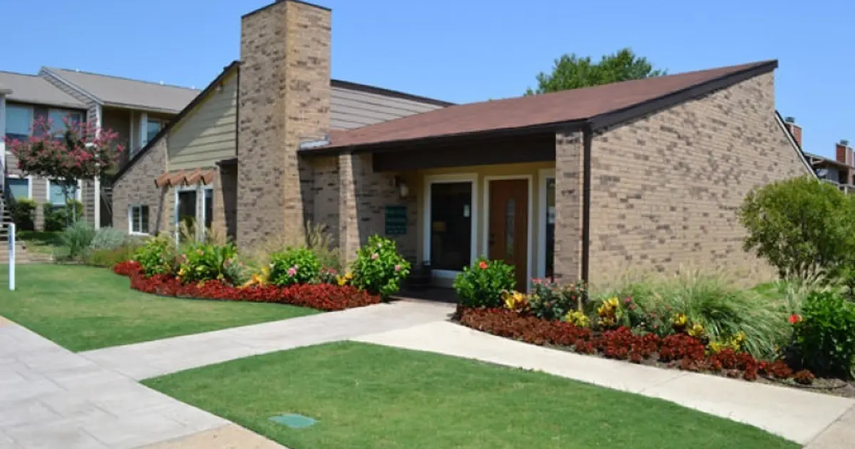 Bosque Estates in Dallas, TX