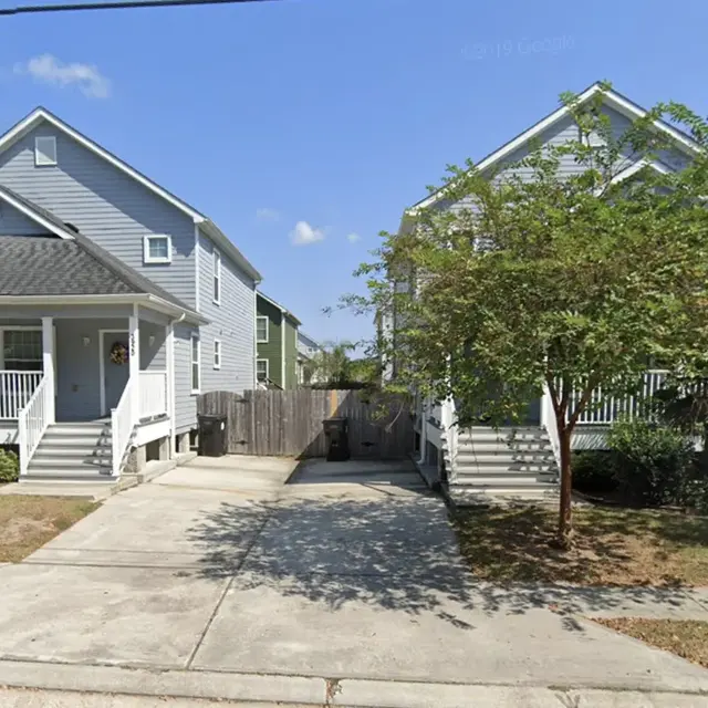 Orleans Place - Suburb, Outdoors