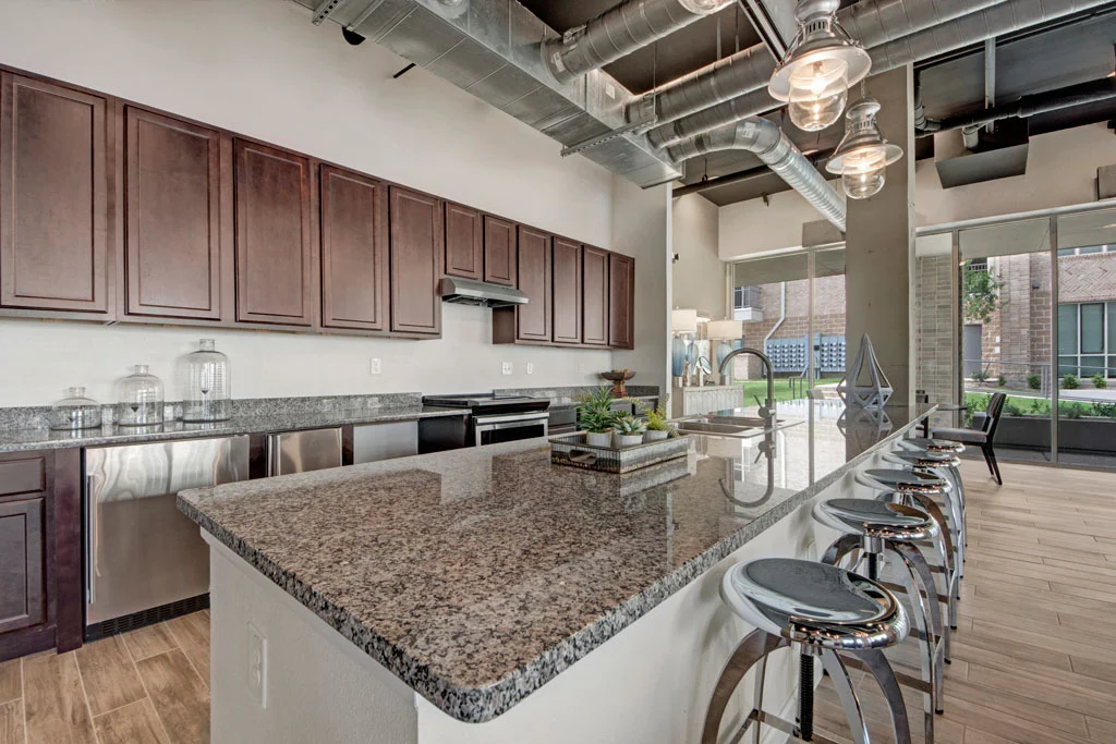 City Square Lofts - Room