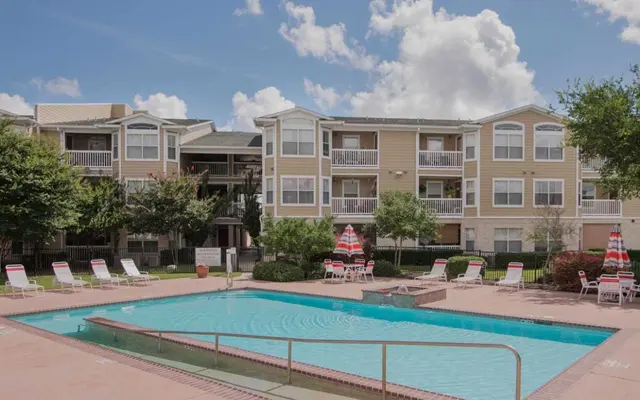 Stone Brook Seniors - City, Urban, Building