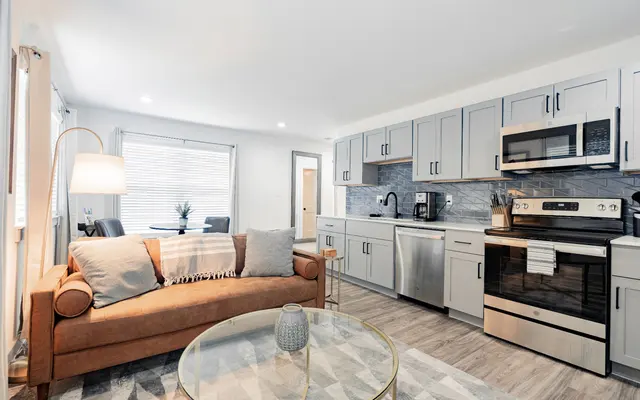 Kirby Yards at Bishop Ridge Kirby Yards at Bishop Ridge - Indoors, Interior Design, Home Decor