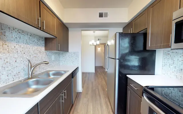 Austin's Place Apartments - Room, Indoors