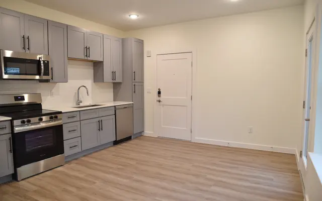 The Flats at Medical District - Indoors, Interior Design, Floor